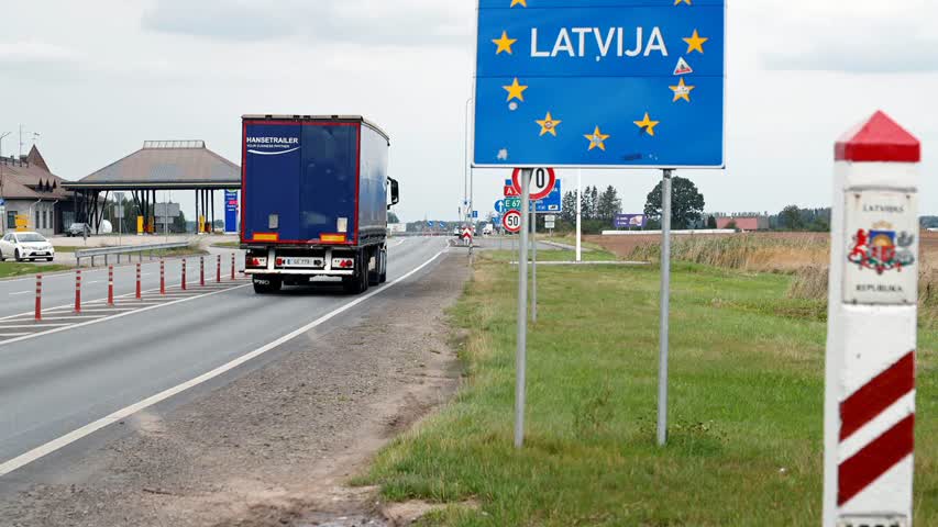 Фото - Латвия решила еще больше обезопаситься от российских туристов